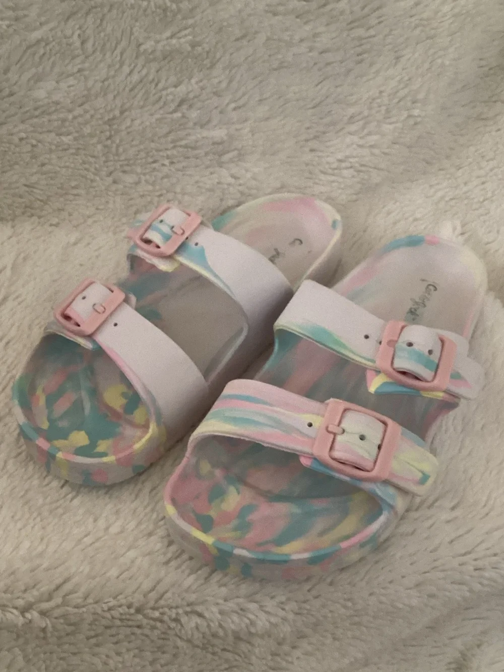 (Free with $10 purchase) Cat & Jack 2 Buckle Marbled Slides Sz 2